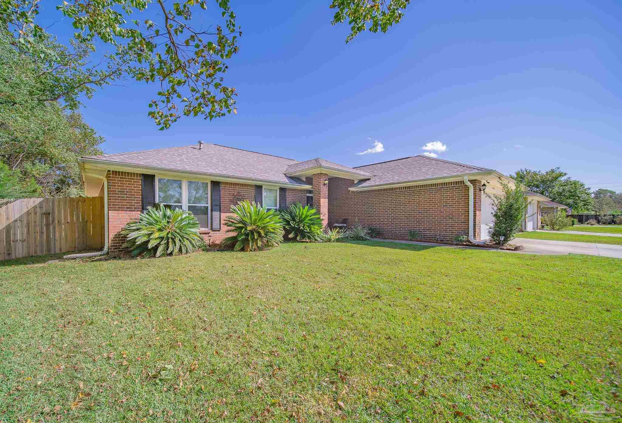 Pensacola, FL 32526,6183 Suntan Cir