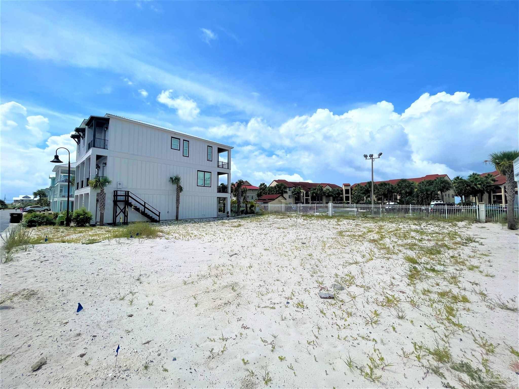 Navarre Beach, FL 32566,1482 Seaside Cir