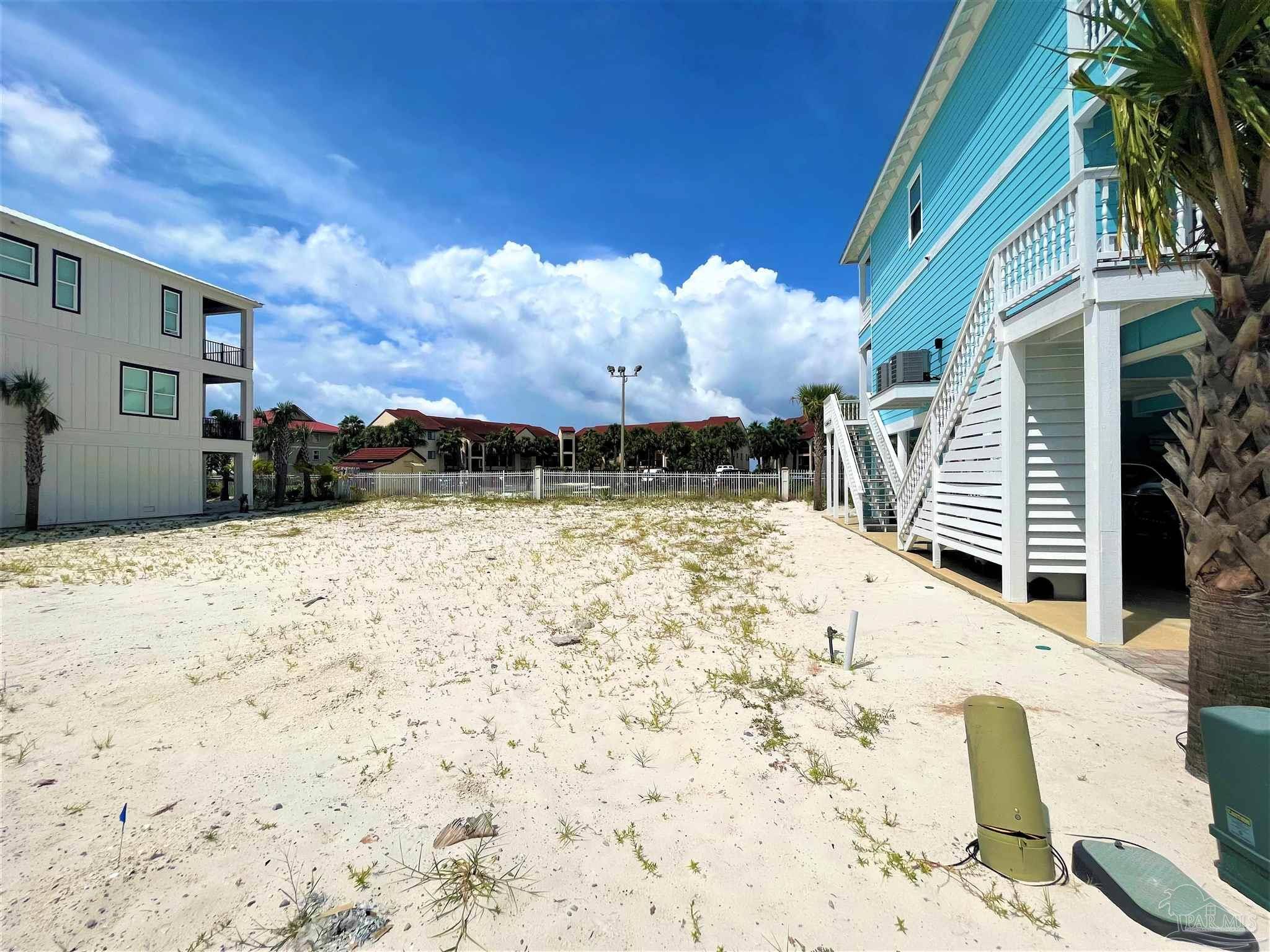 Navarre Beach, FL 32566,1482 Seaside Cir