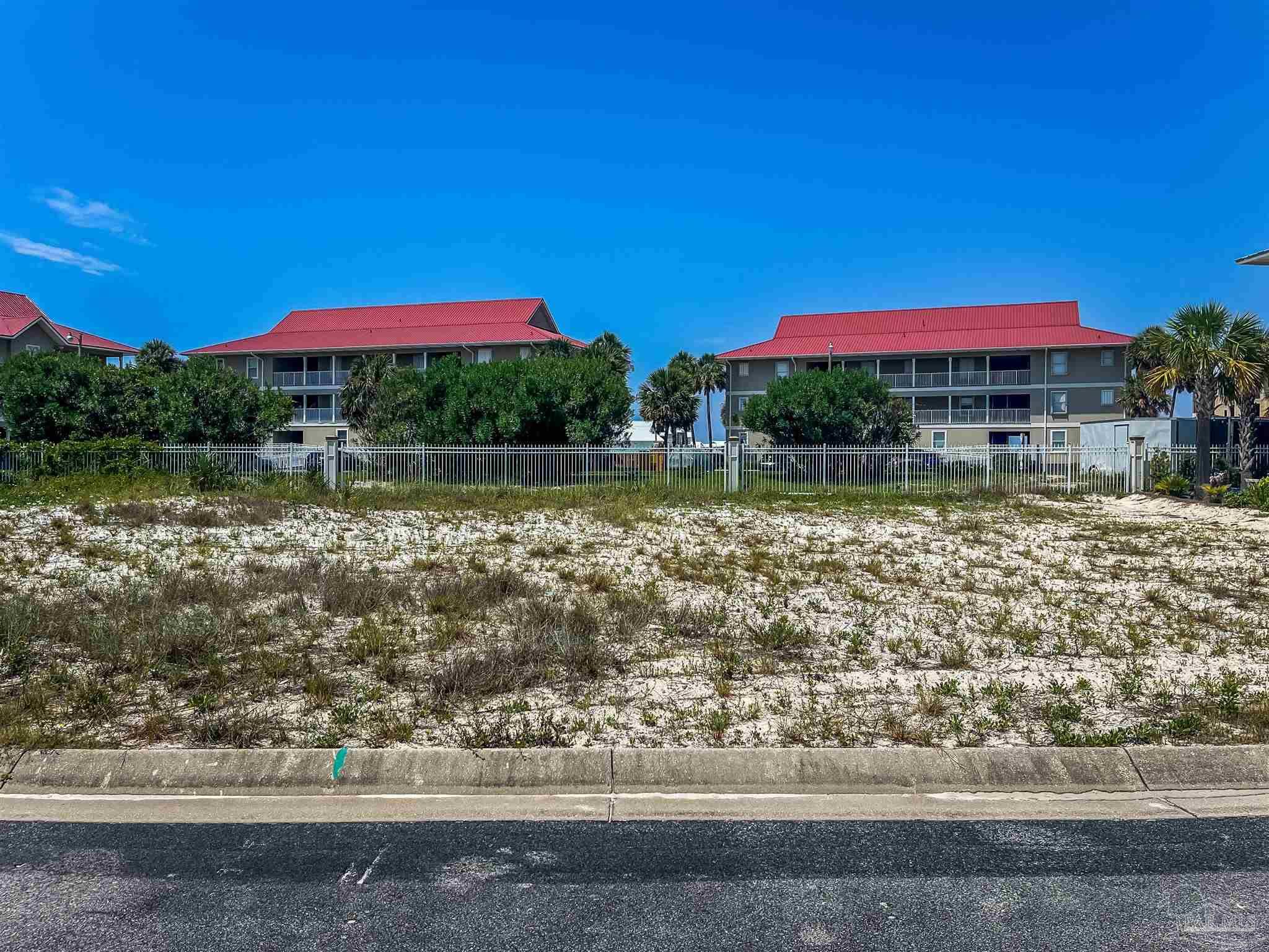 Navarre Beach, FL 32566,1498 Seaside Cir