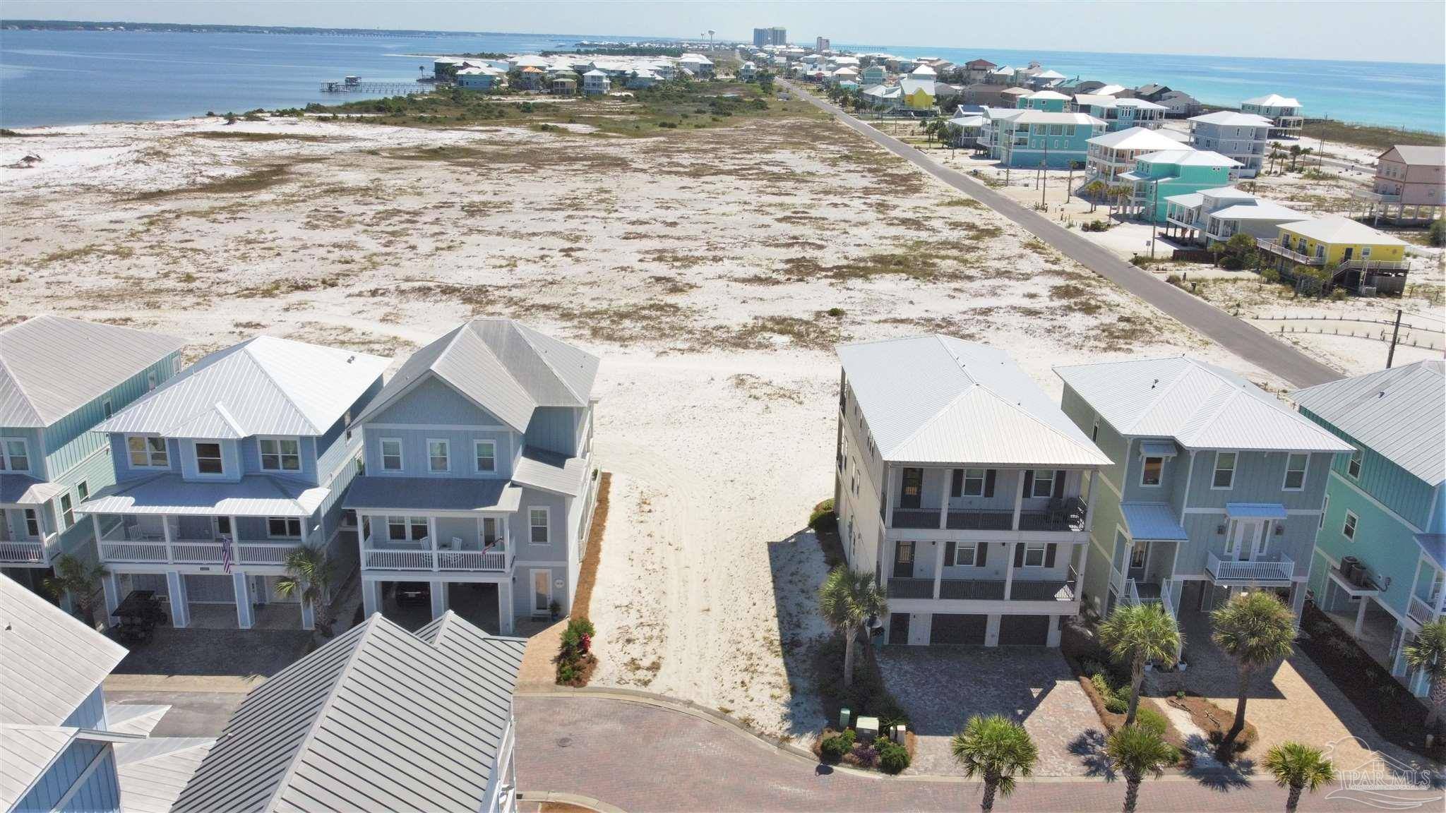 Navarre Beach, FL 32566,1416 Seaside Cir