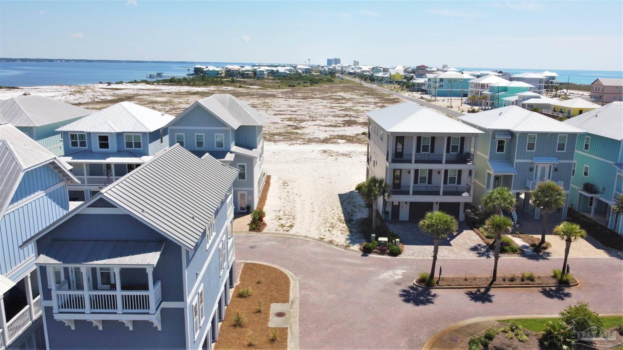 Navarre Beach, FL 32566,1416 Seaside Cir