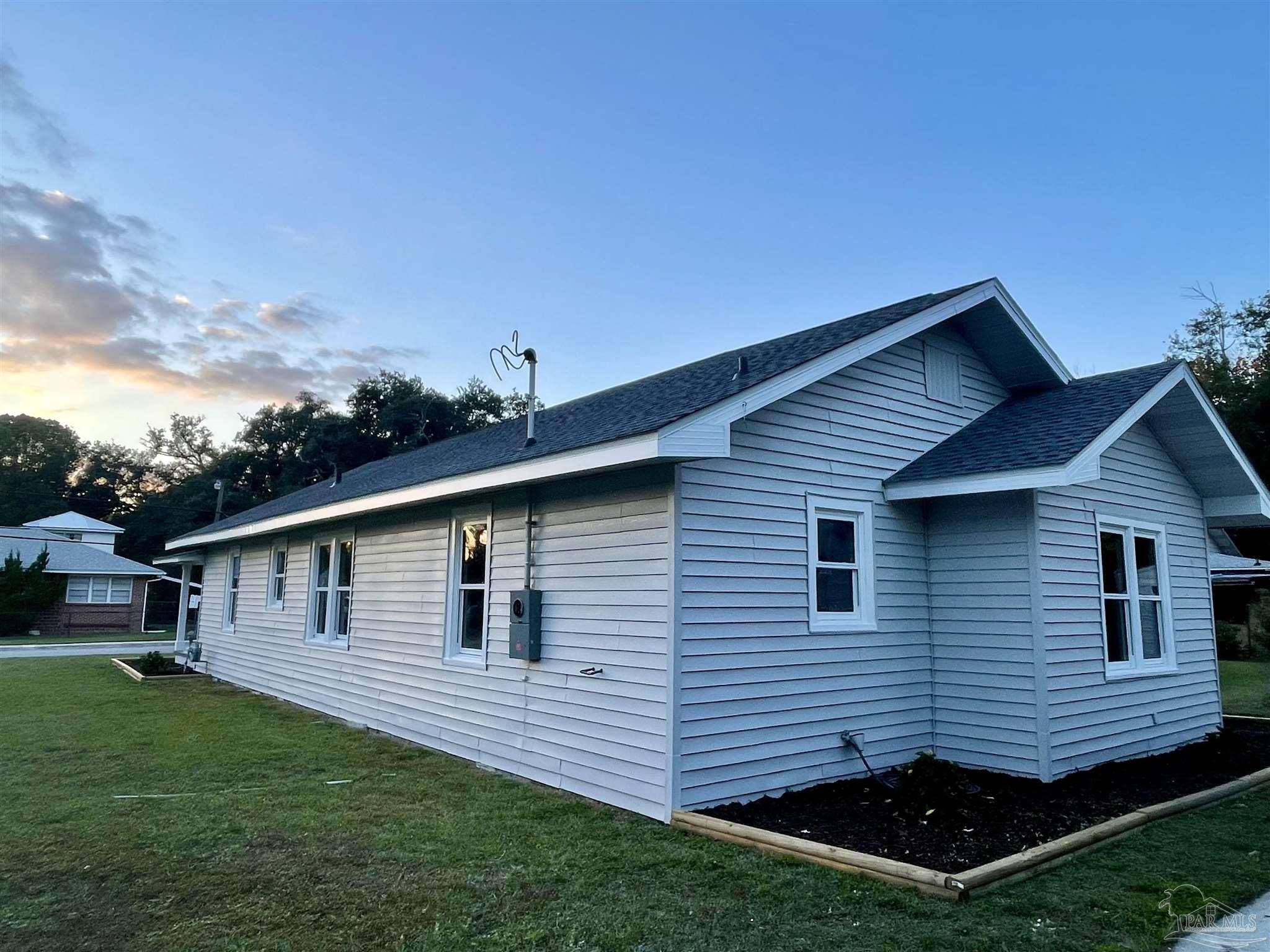 Pensacola, FL 32503,1506 N 7th Ave