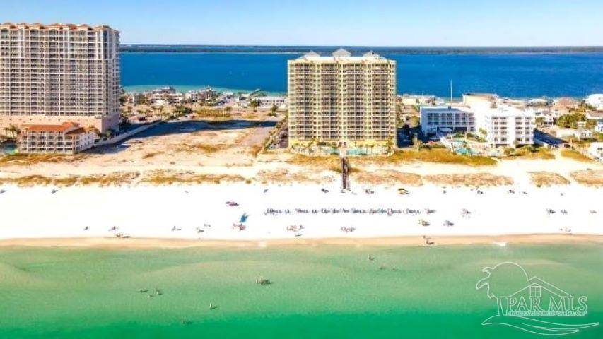 Pensacola Beach, FL 32561,22 Via Deluna Dr