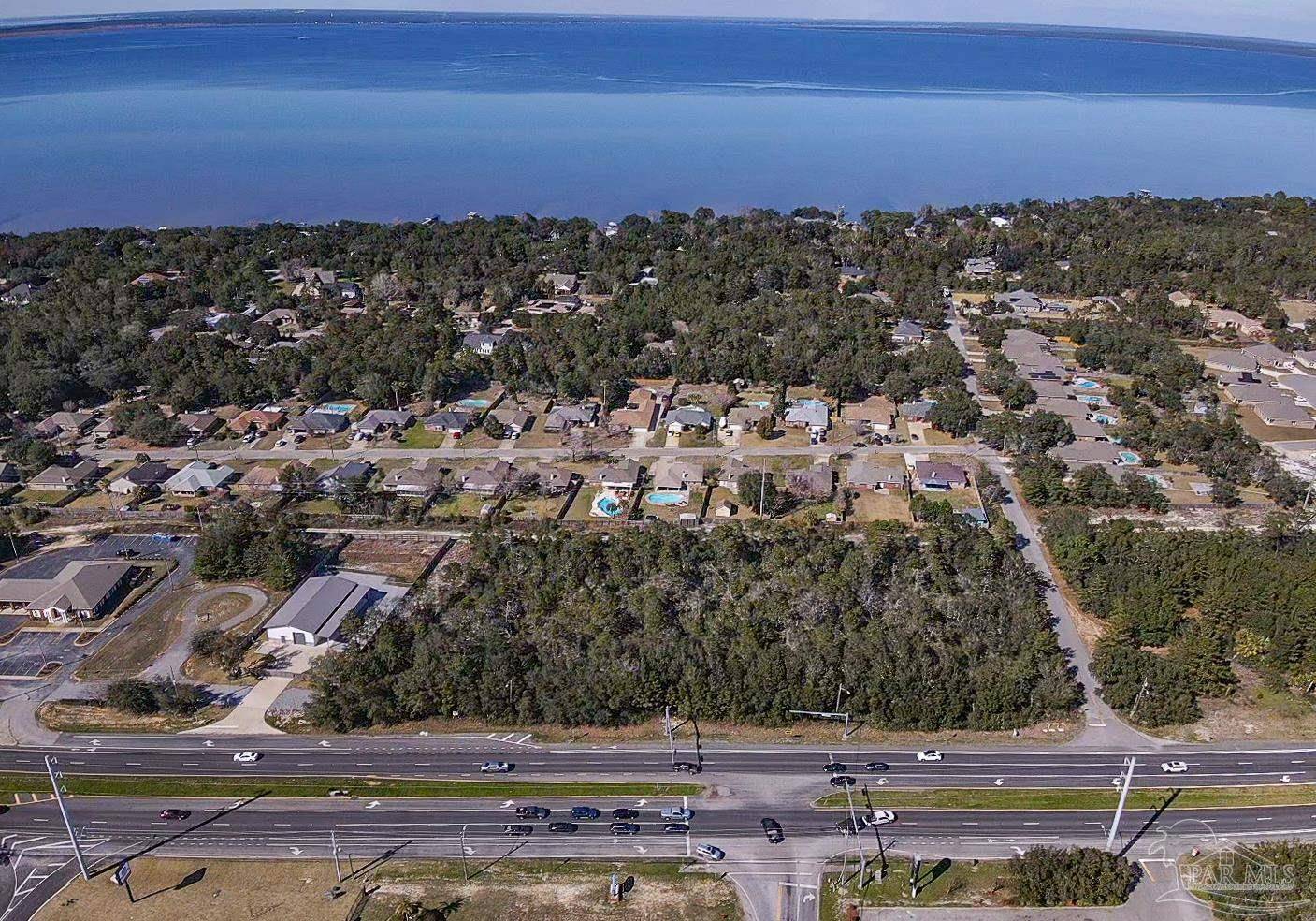 Gulf Breeze, FL 32563,4900 Blk Gulf Breeze Pkwy