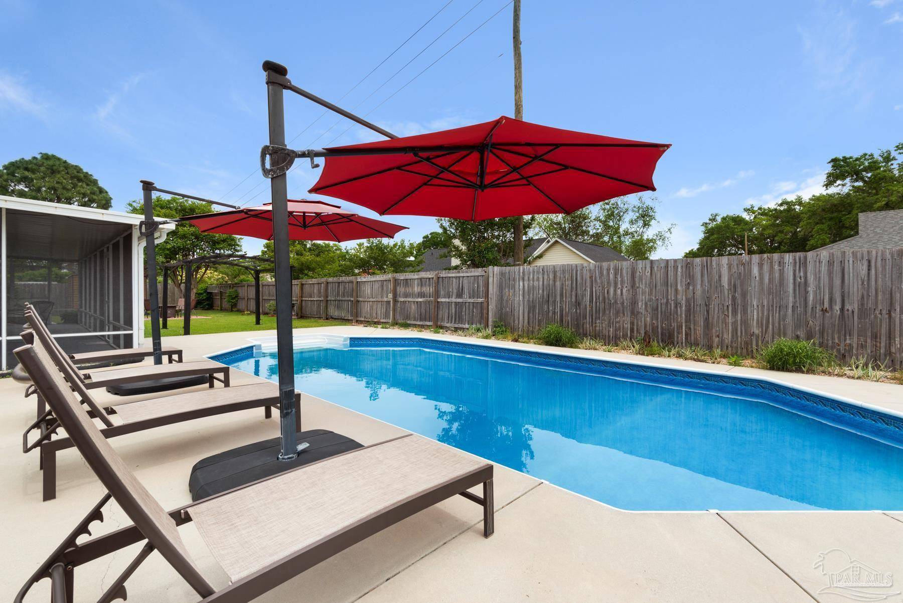 Pensacola, FL 32514,8045 Briaroak Dr