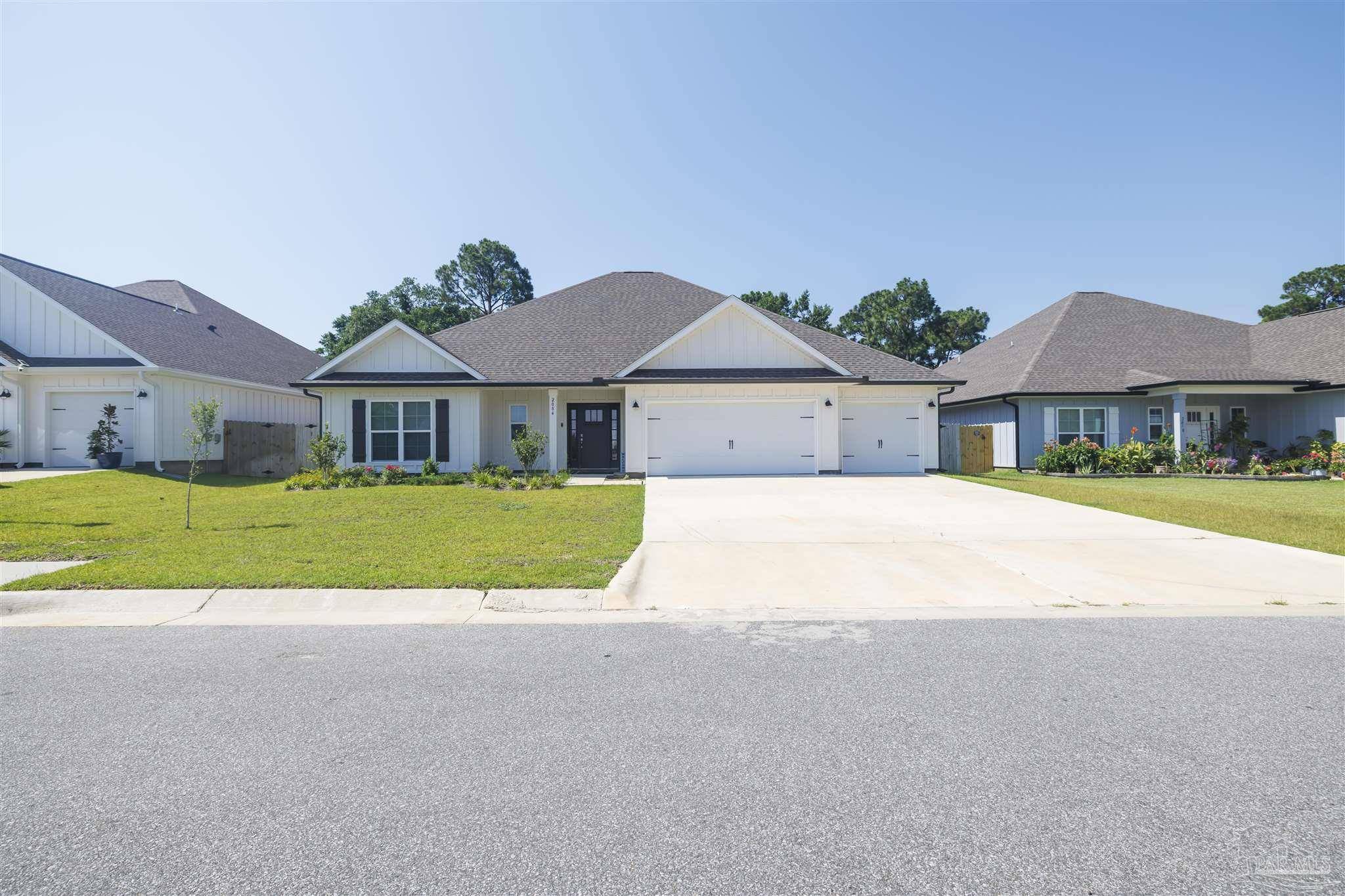 Gulf Breeze, FL 32563,2084 Refuge Cir