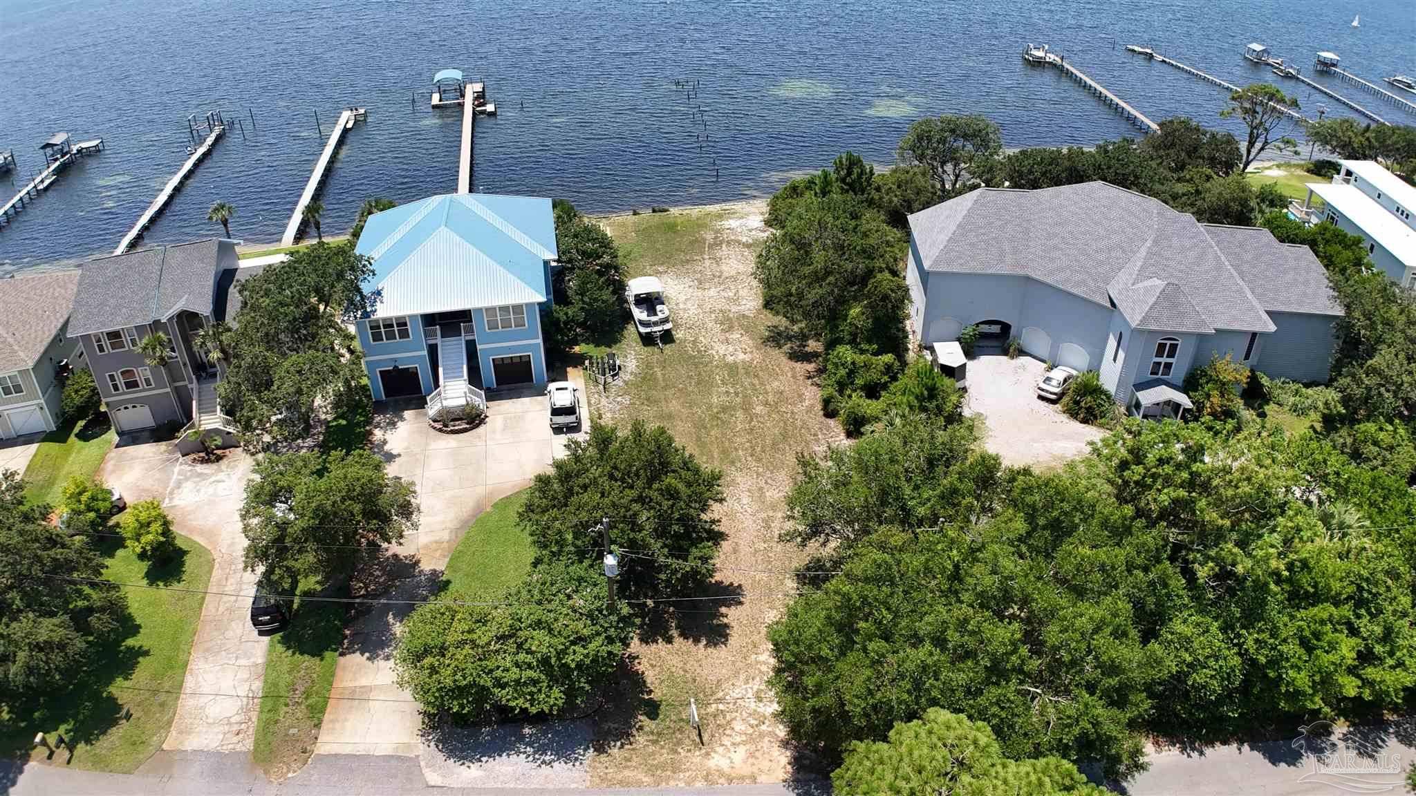 Gulf Breeze, FL 32563,2959 Bay St