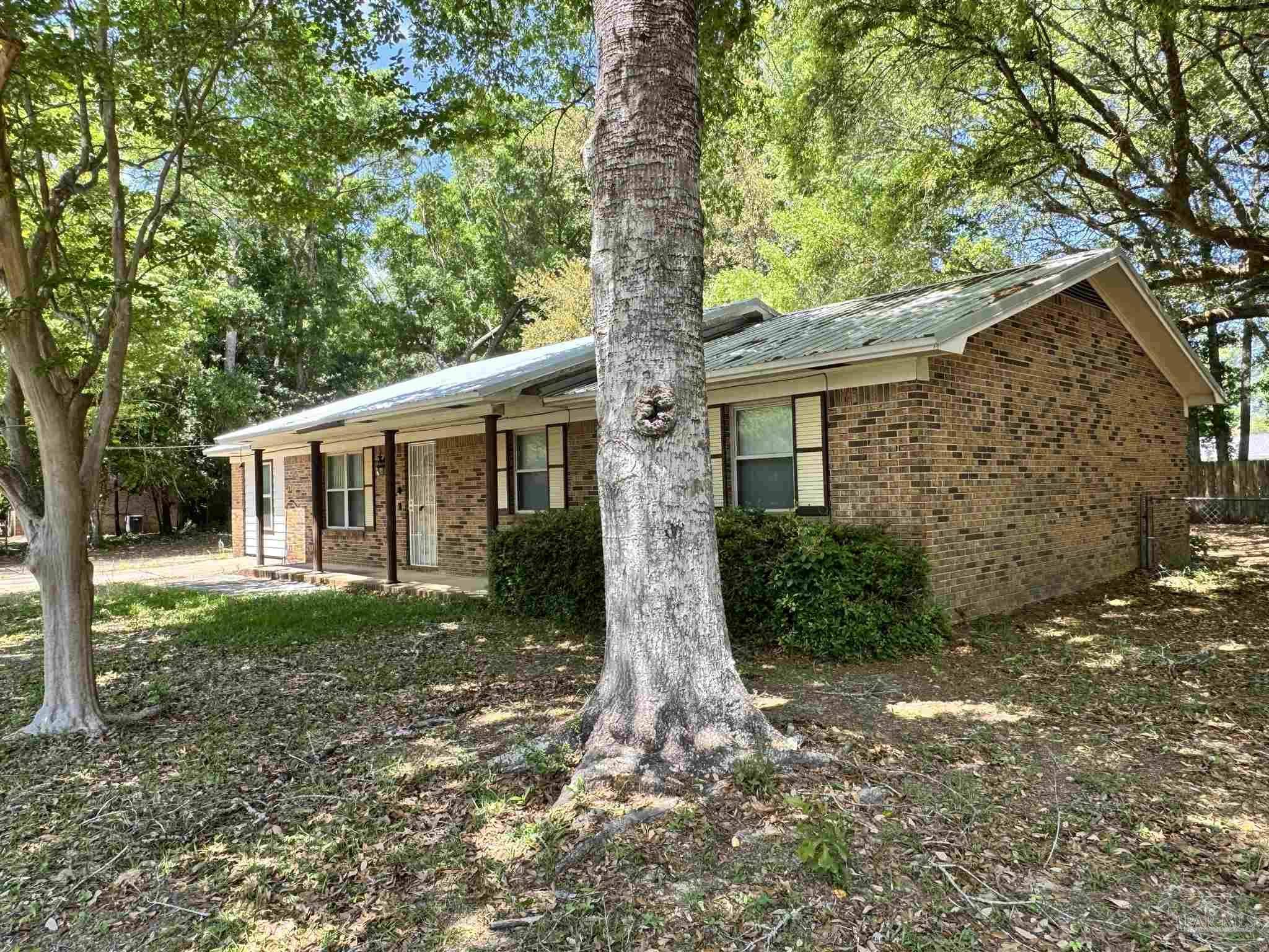 Milton, FL 32570,6577 Kennington Cir