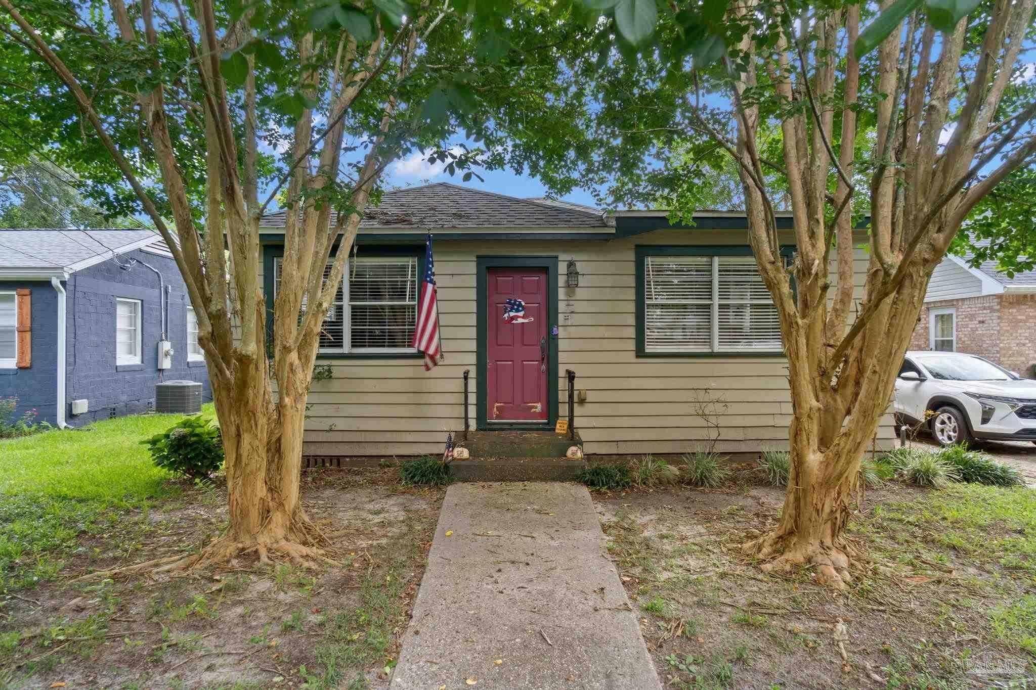 Pensacola, FL 32507,532 S 1st St