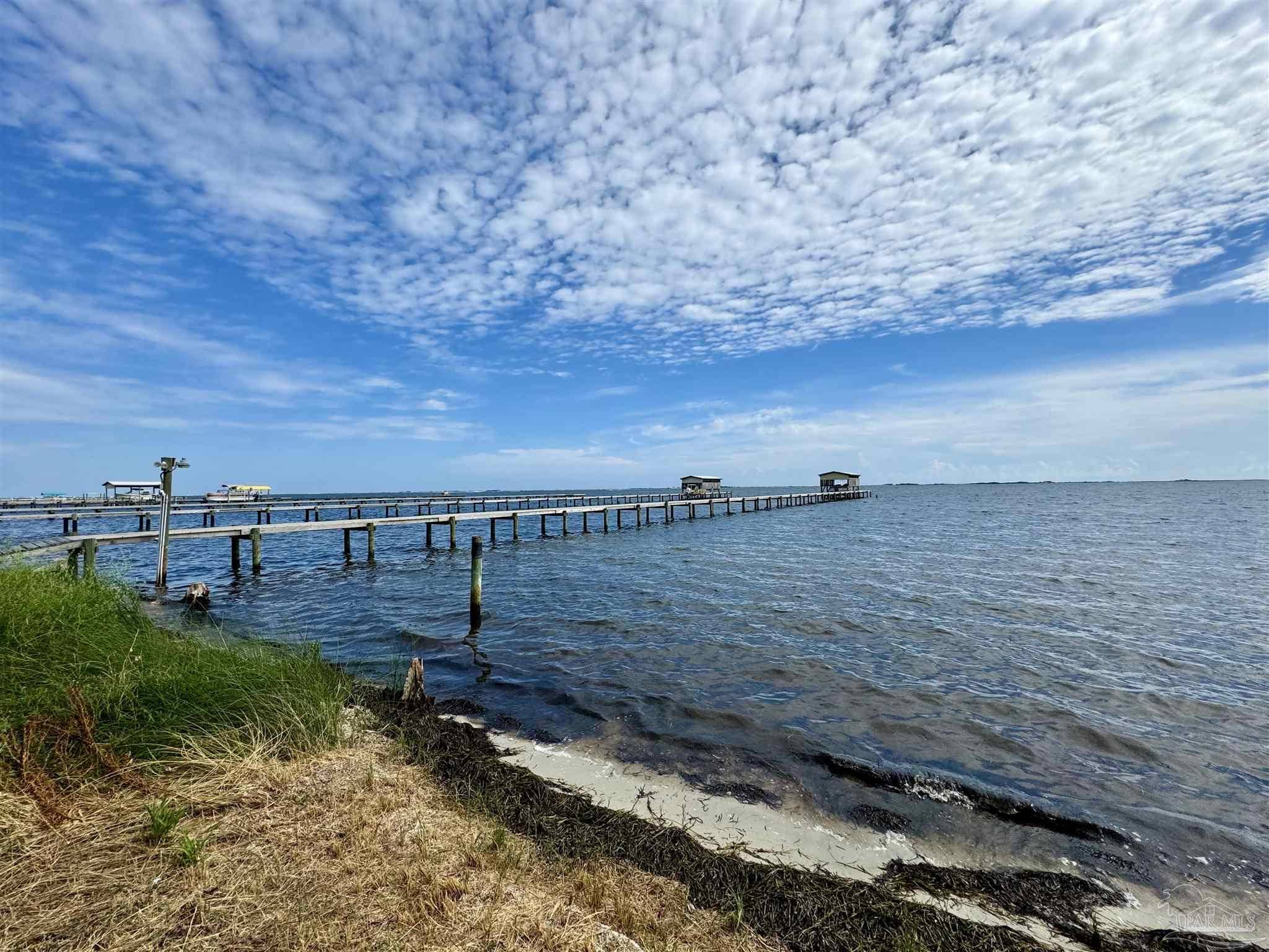 Gulf Breeze, FL 32563,4991 Soundside Dr