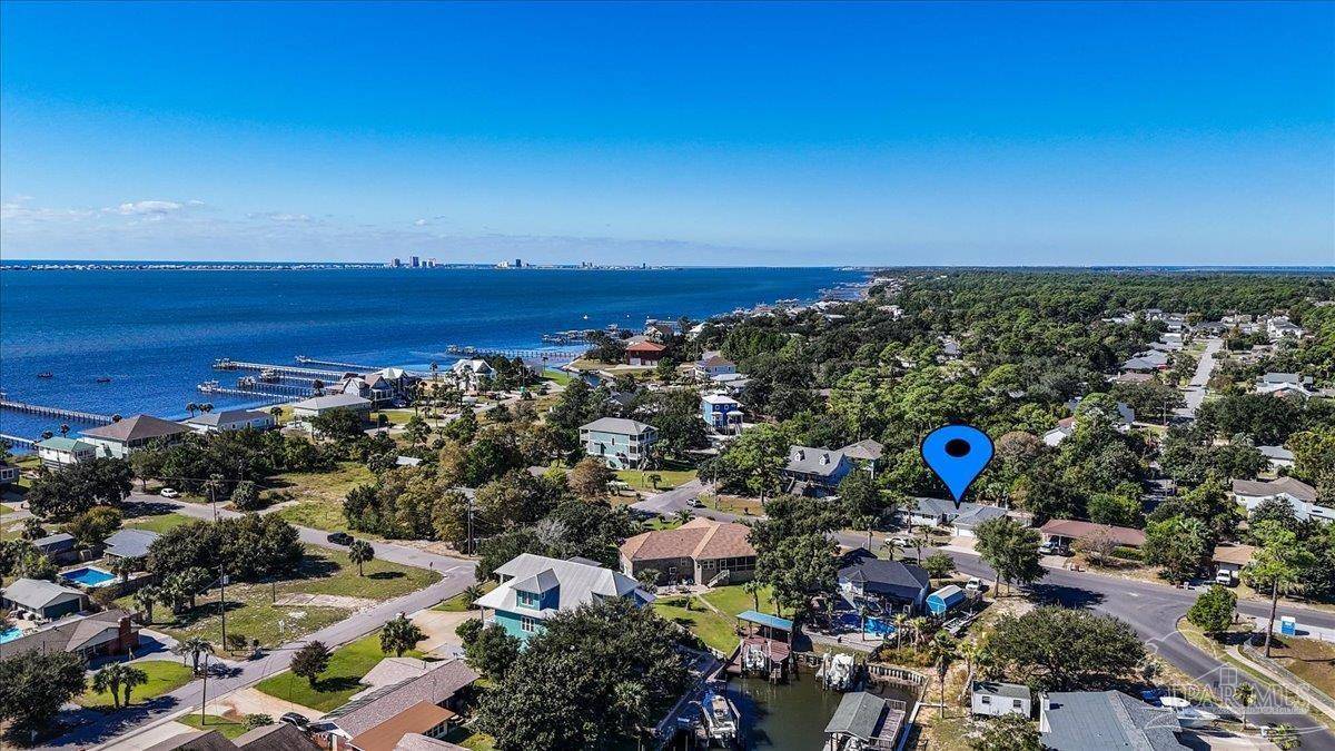 Gulf Breeze, FL 32563,1063 Circle Ln