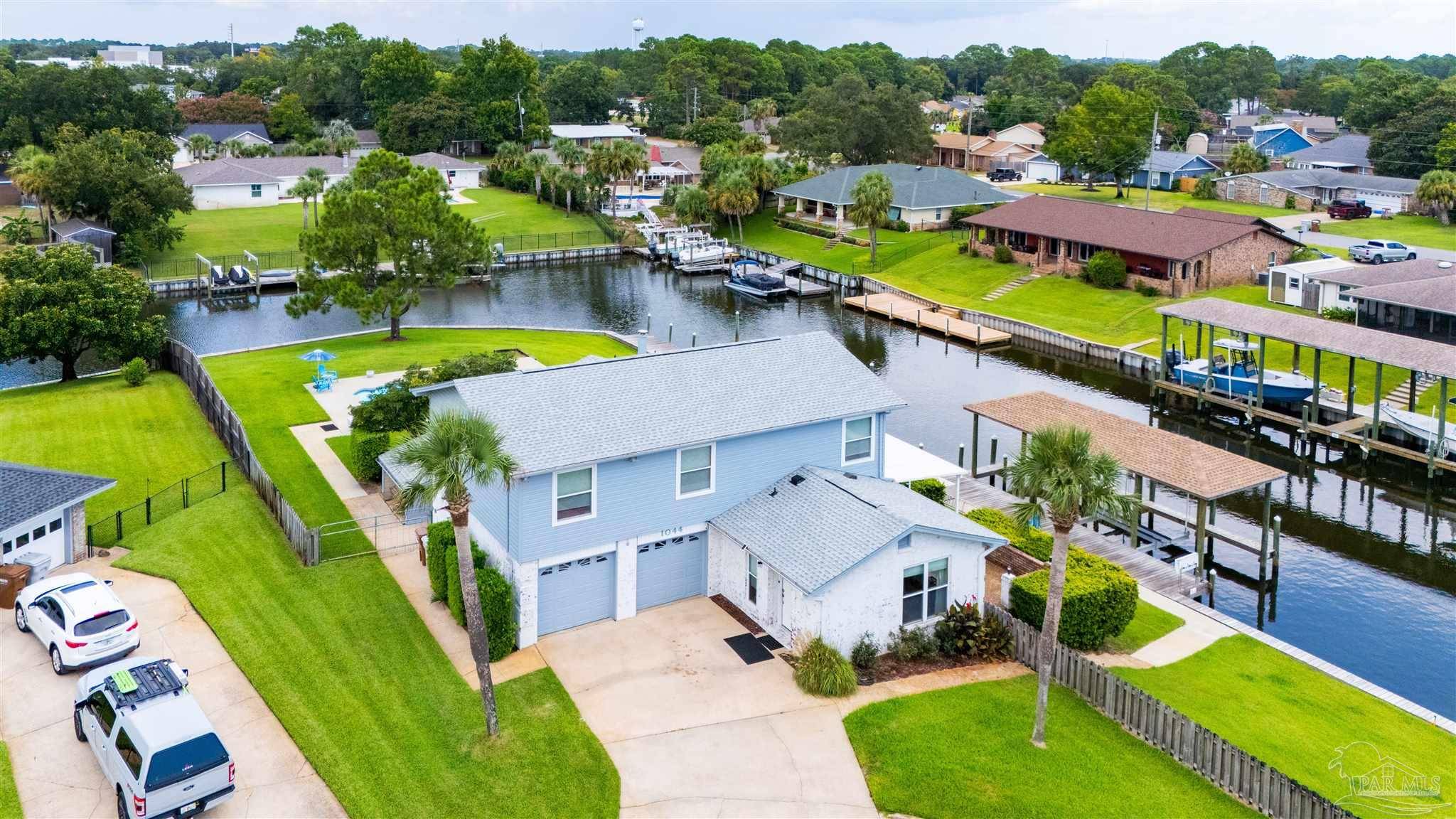 Gulf Breeze, FL 32563,1044 Aquamarine Dr