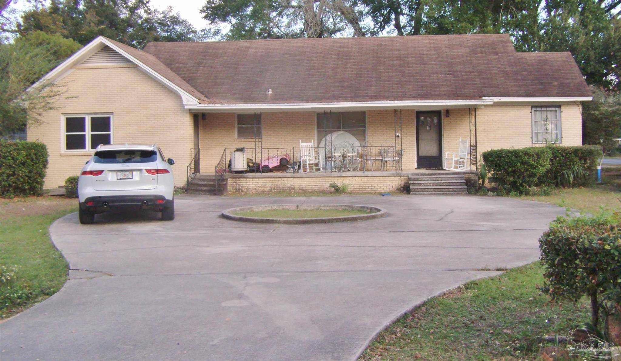 Pensacola, FL 32505,600 N T St