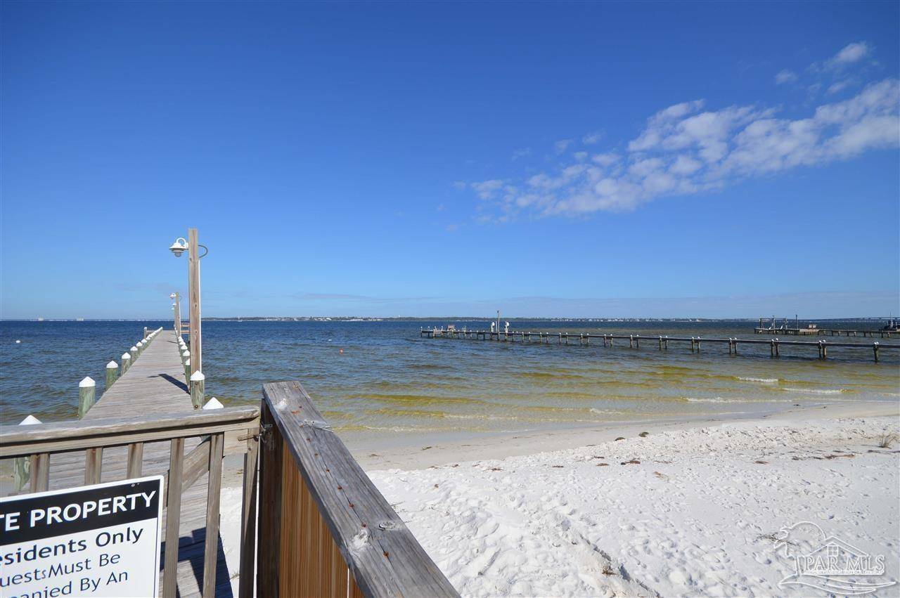 Pensacola Beach, FL 32561,11 W Galvez Ct