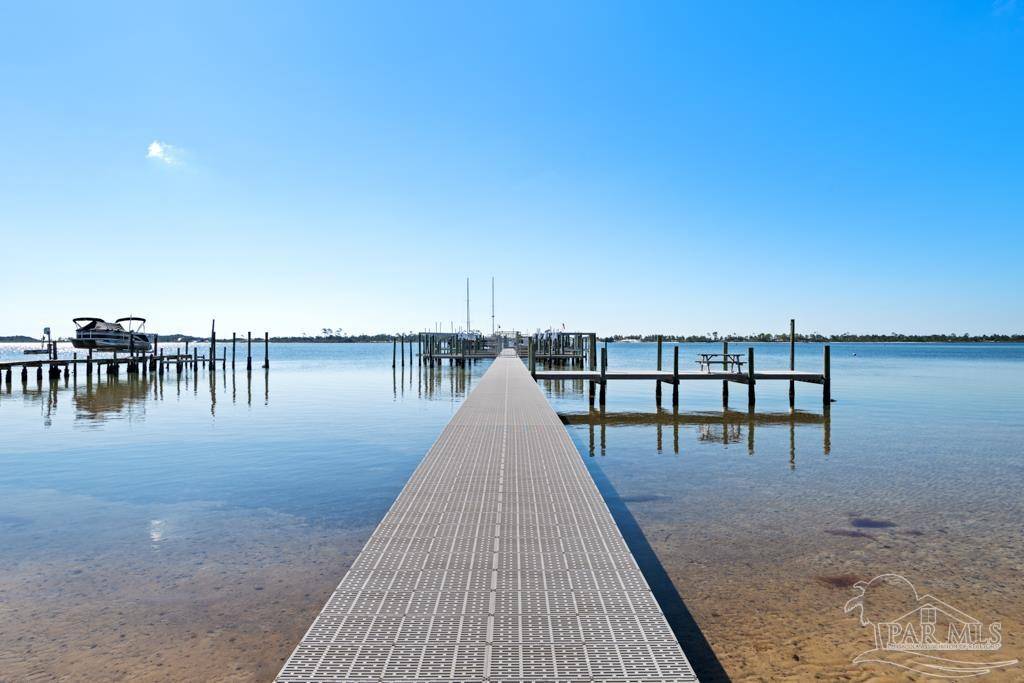 Mary Esther, FL 32569,1699 Us Hwy 98
