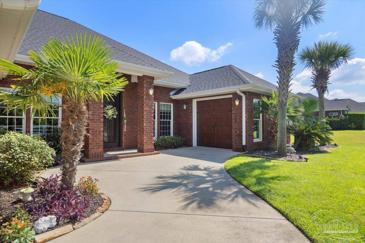 Pace, FL 32571,3232 Southfork Dr