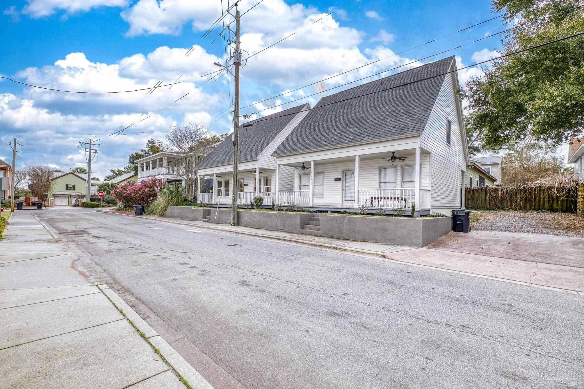 Pensacola, FL 32502,427 E Intendencia St