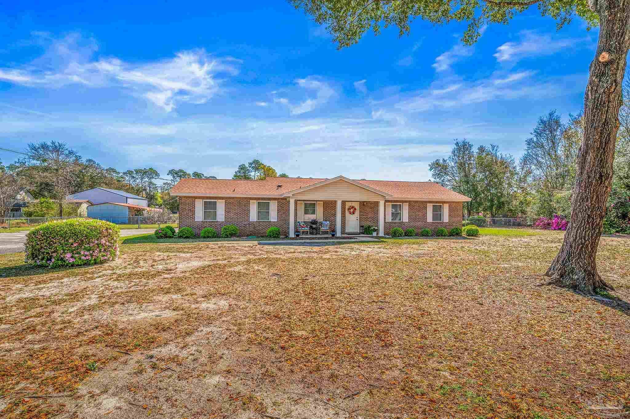 Pace, FL 32571,4560 Woodbine Rd
