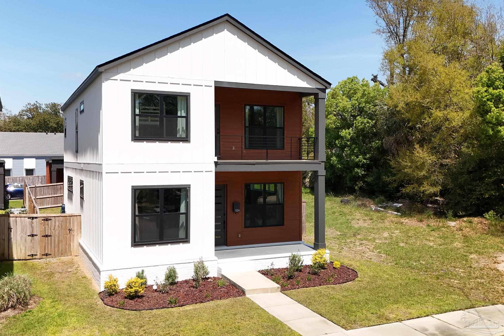 Pensacola, FL 32501,524 W De Soto St