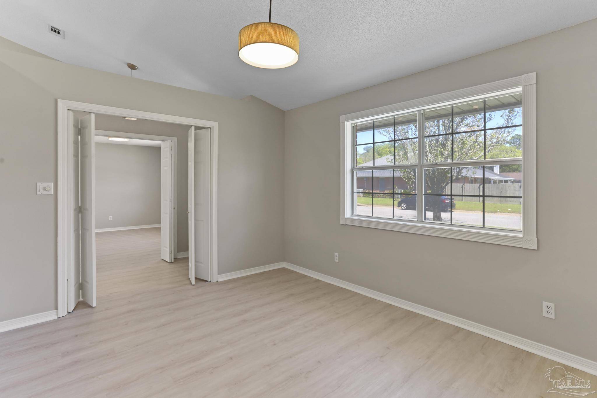 Pensacola, FL 32506,529 Long Lake Dr