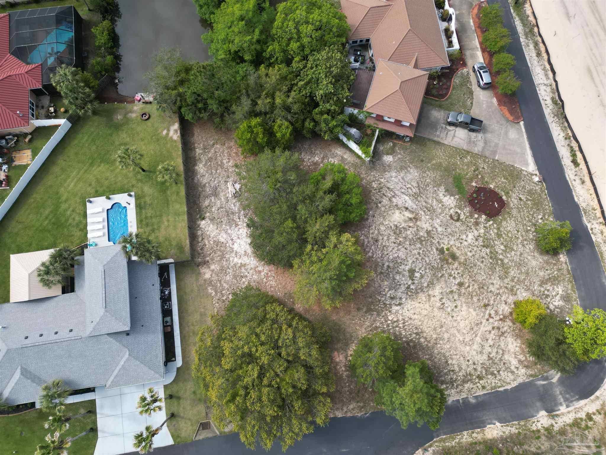 Gulf Breeze, FL 32563,1637 Smugglers Cove Cir