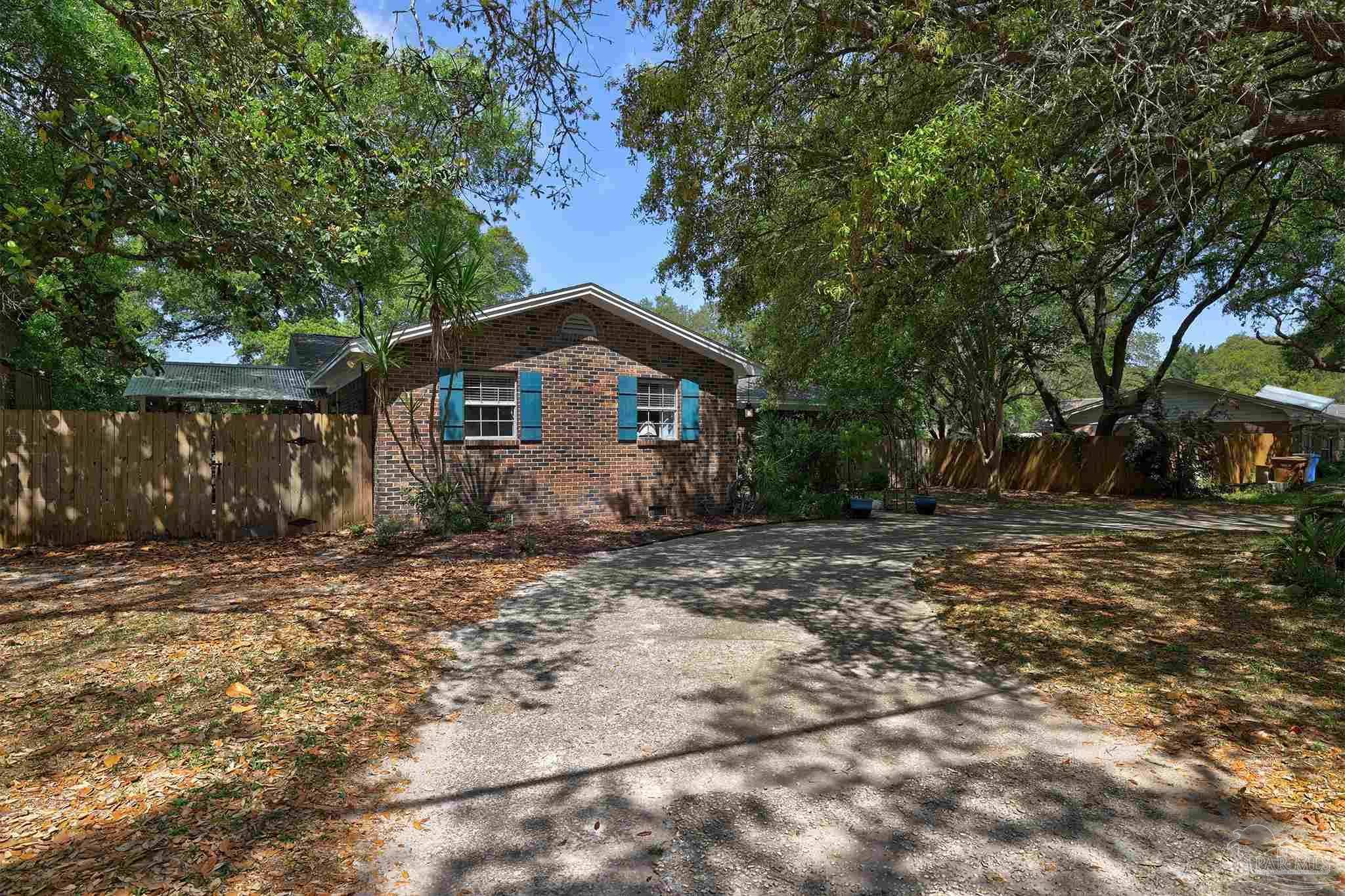 Gulf Breeze, FL 32563,1259 Holliday Dr