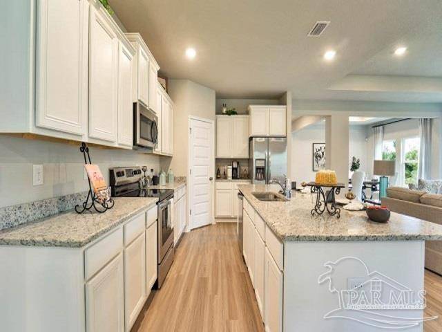 Milton, FL 32583,8593 Bluebell St
