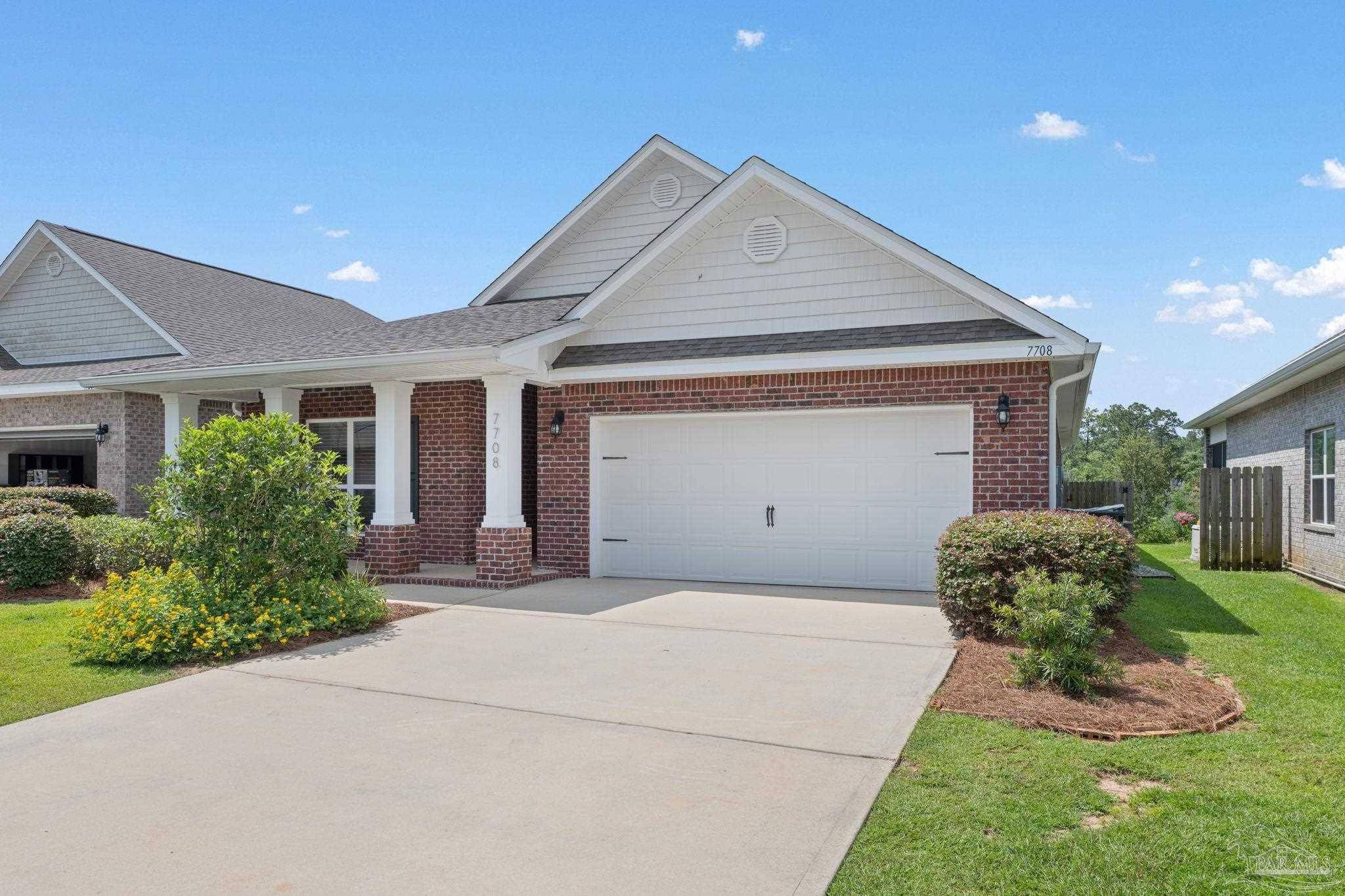 Pensacola, FL 32526,7708 Burnside Loop