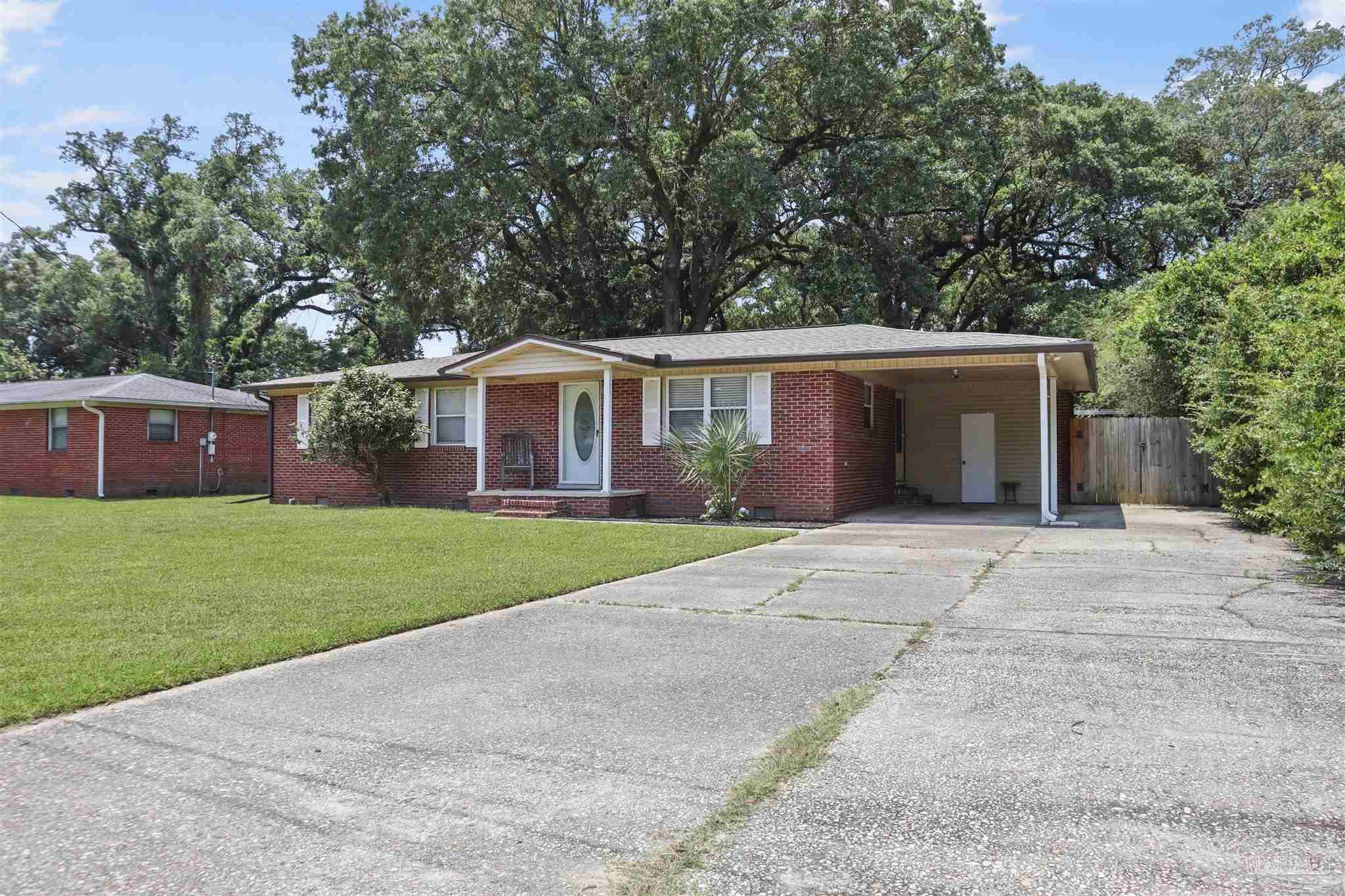 Pensacola, FL 32503,5925 Prince Rd
