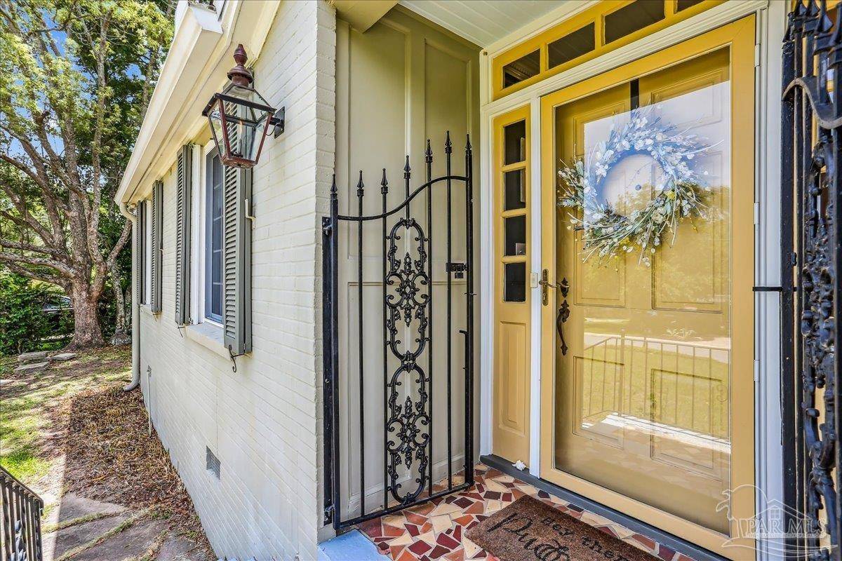 Pensacola, FL 32503,2625 Yates Ave