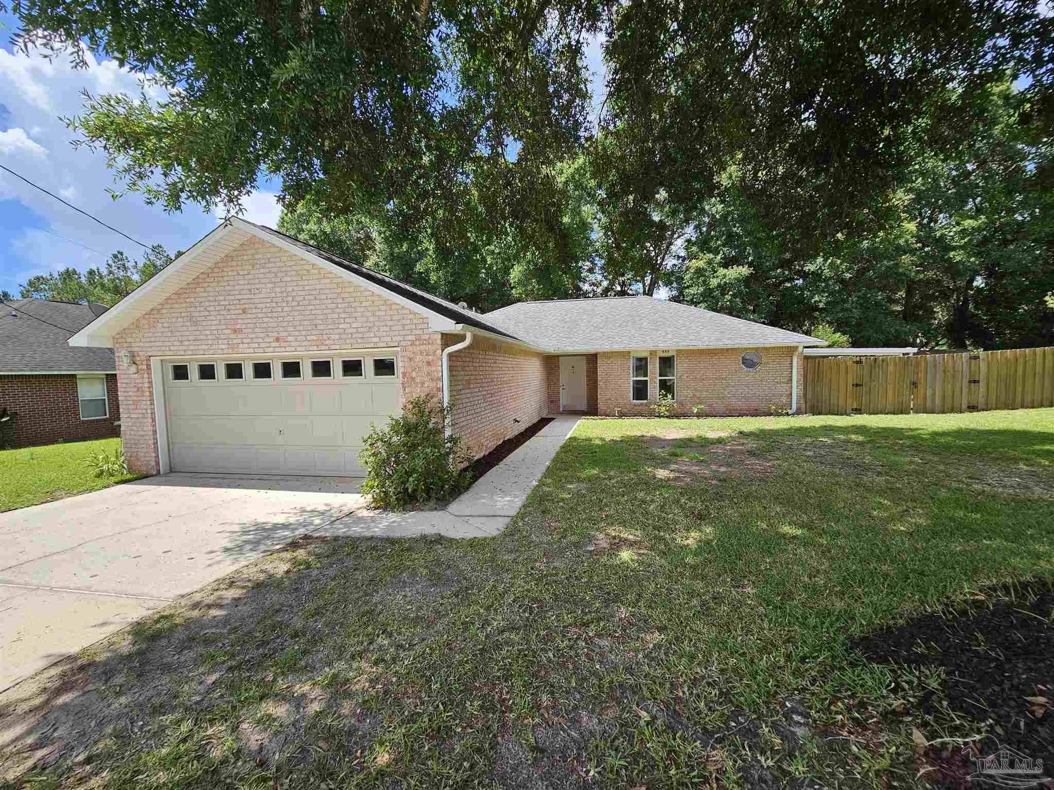 Pensacola, FL 32526,555 Ard Dr