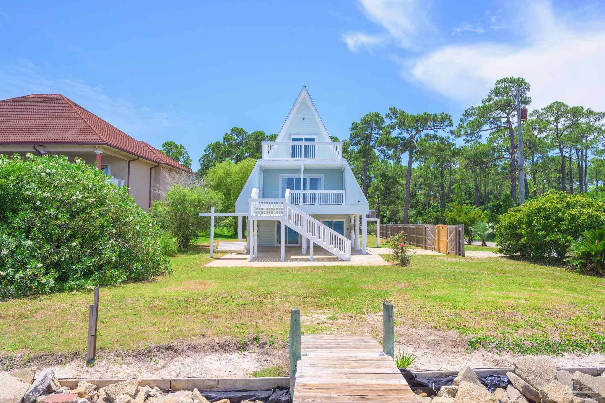 Gulf Breeze, FL 32563,1698 Redfish Point Rd