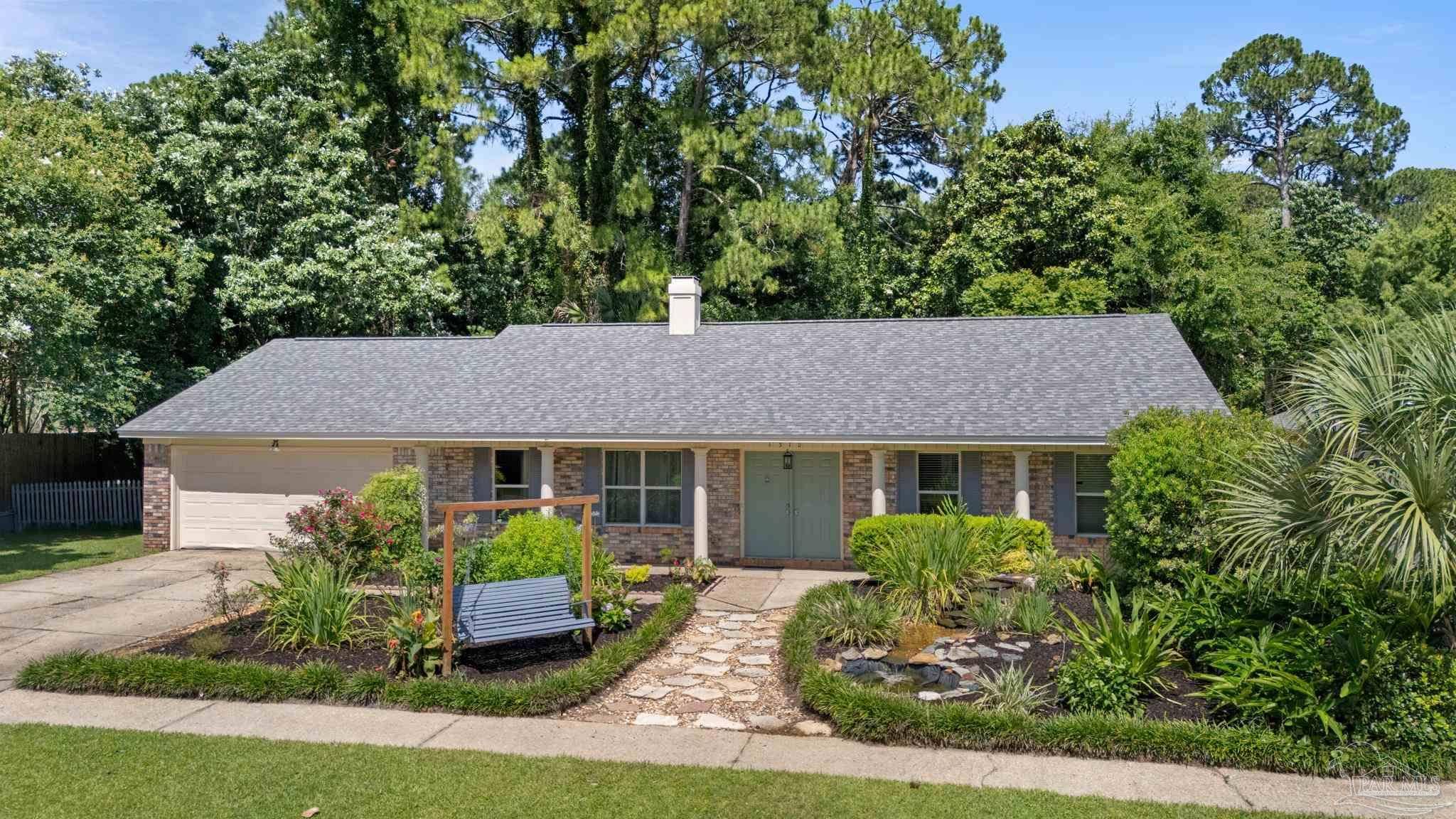 Gulf Breeze, FL 32563,1370 Sanibel Ln