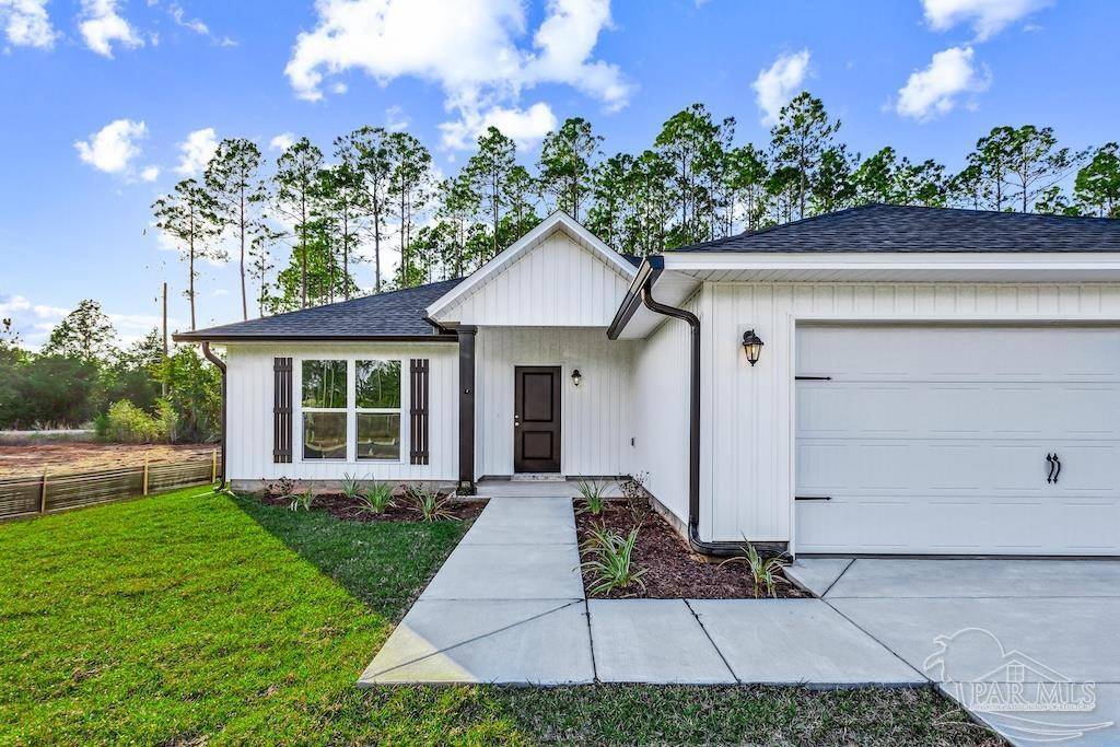 Milton, FL 32583,4613 Carl Booker Rd