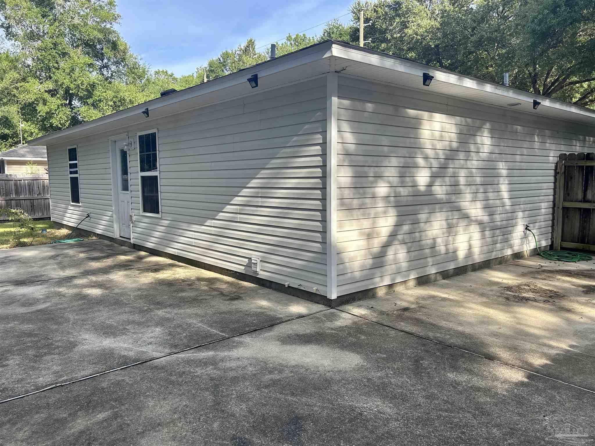 Milton, FL 32583,5730 Ridge Ave