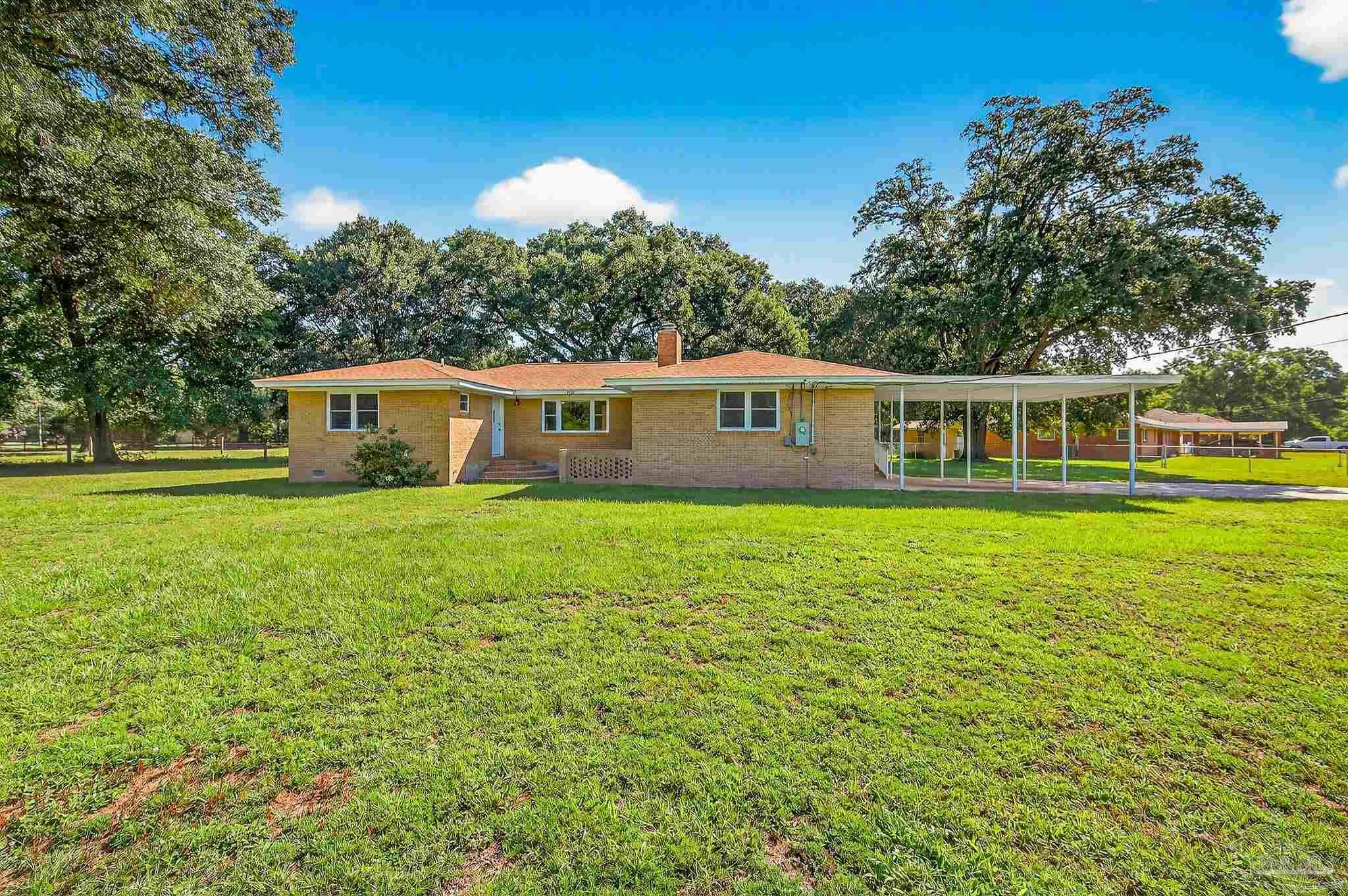 Milton, FL 32583,4700 Anna Simpson Rd
