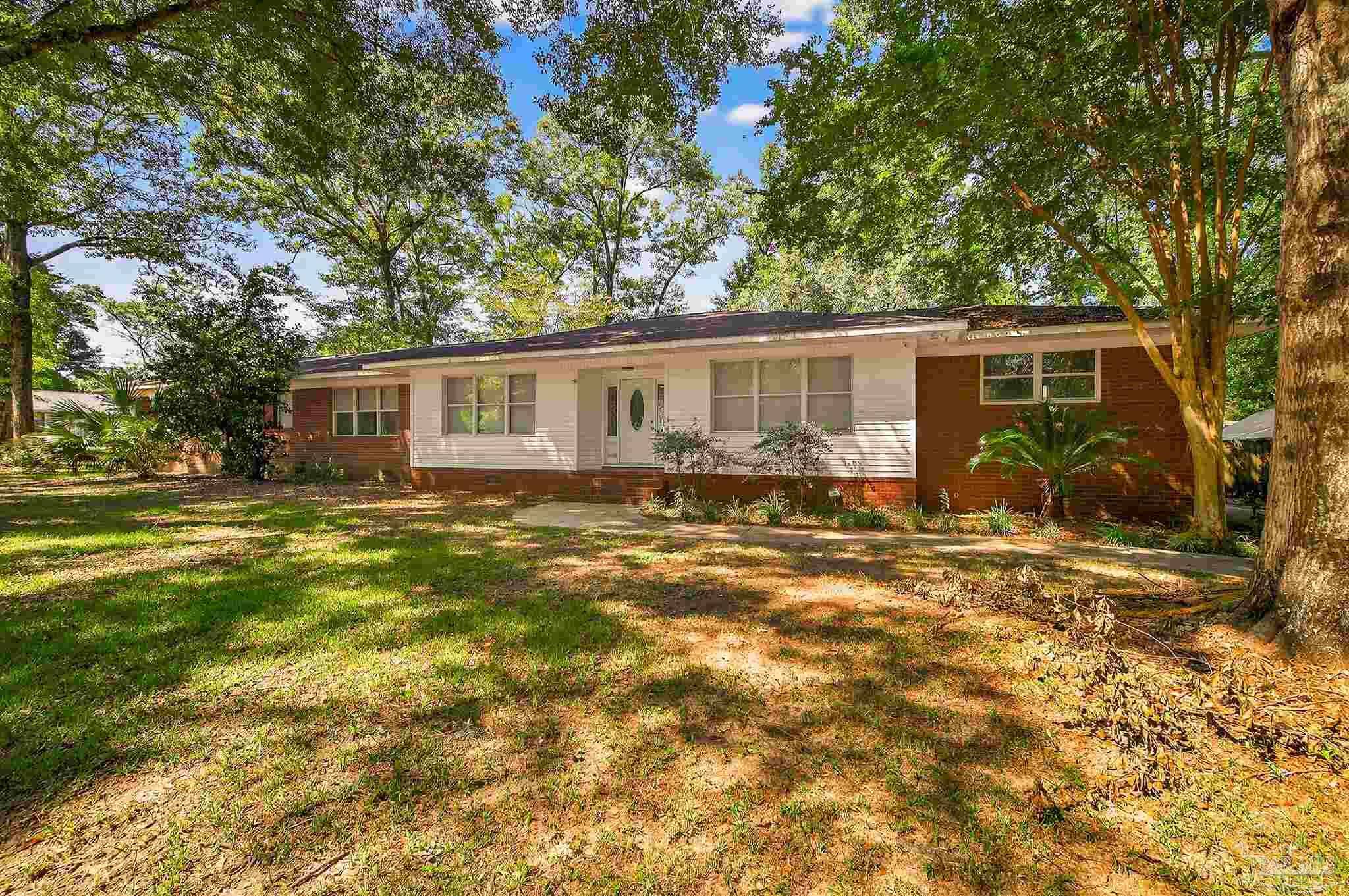Cantonment, FL 32533,921 Lisa Hill Dr
