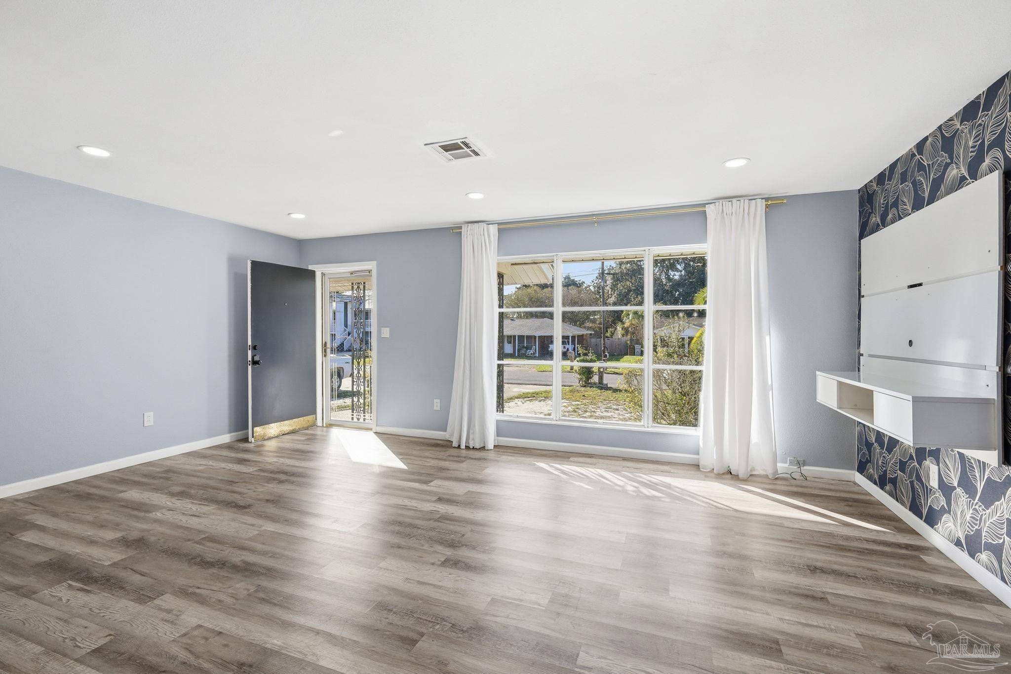 Gulf Breeze, FL 32563,3254 West Ave