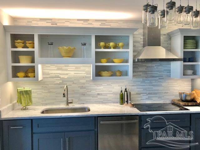 Pensacola, FL 32507,825 Bayshore Dr