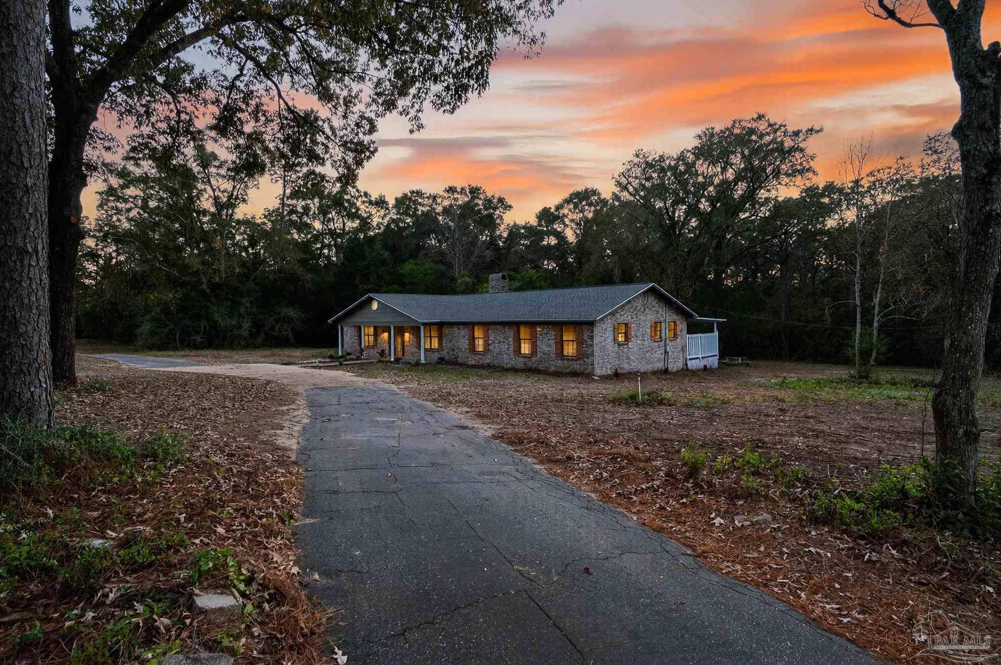 Molino, FL 32577,3181 Hwy 97
