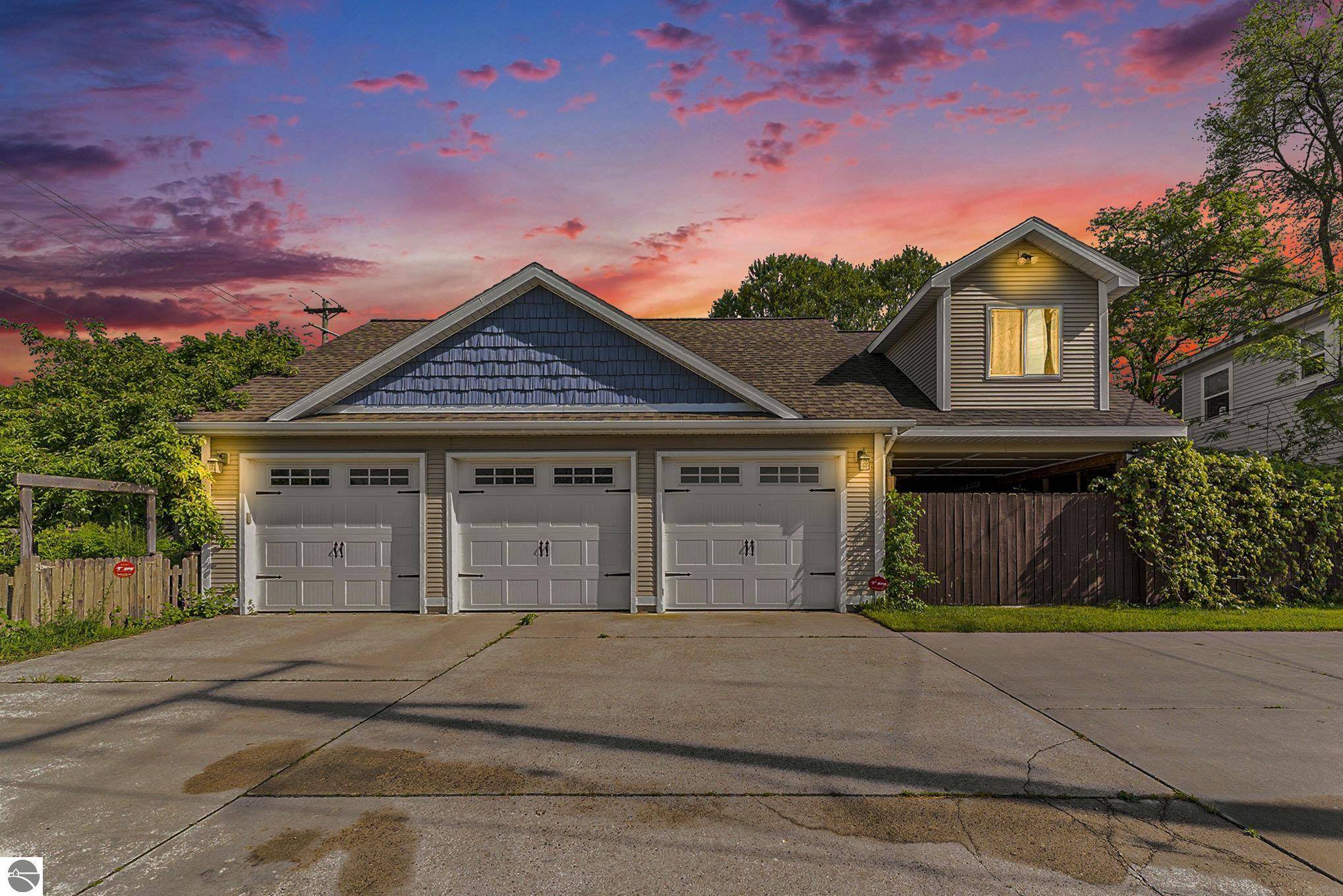 Traverse City, MI 49686,704 Webster