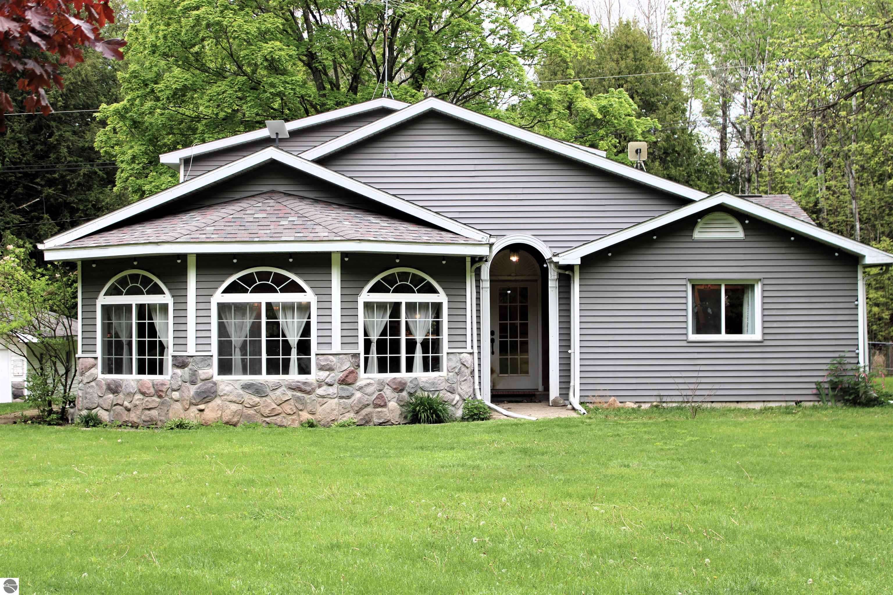 West Branch, MI 48661,3690 Rau Road