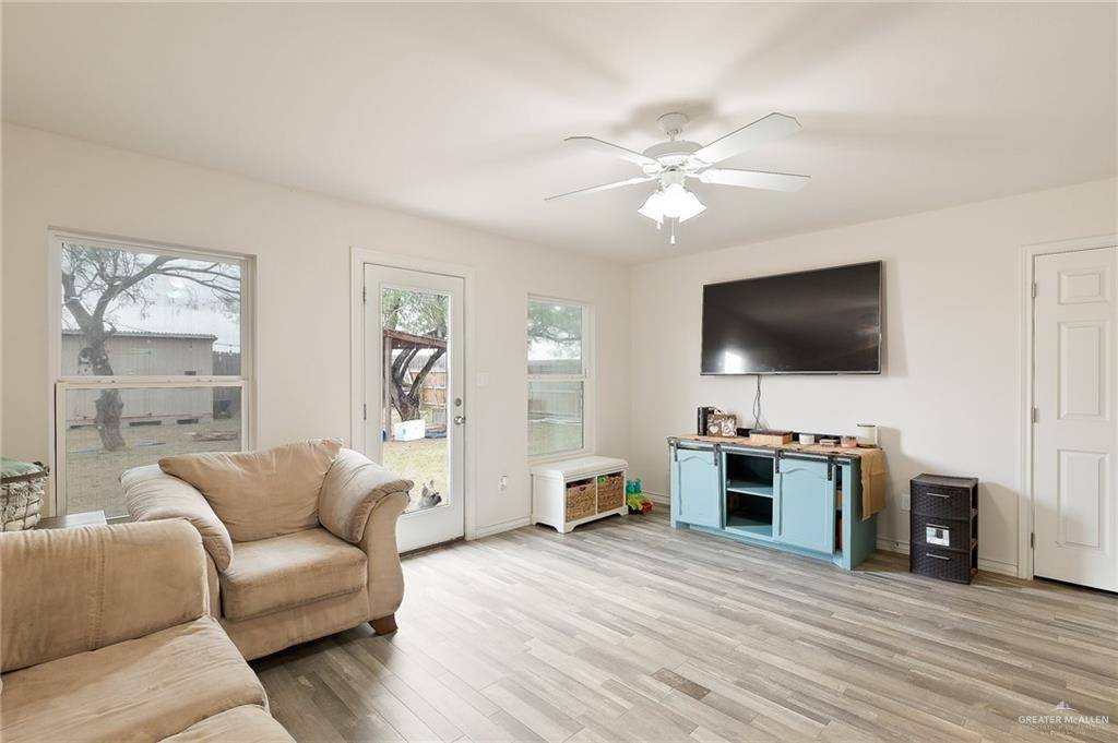 Edinburg, TX 78542,506 Eastwood LN