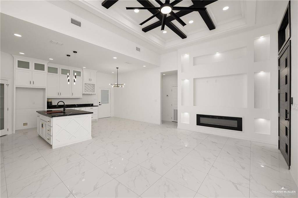 Alamo, TX 78516,1107 Mezquite DR