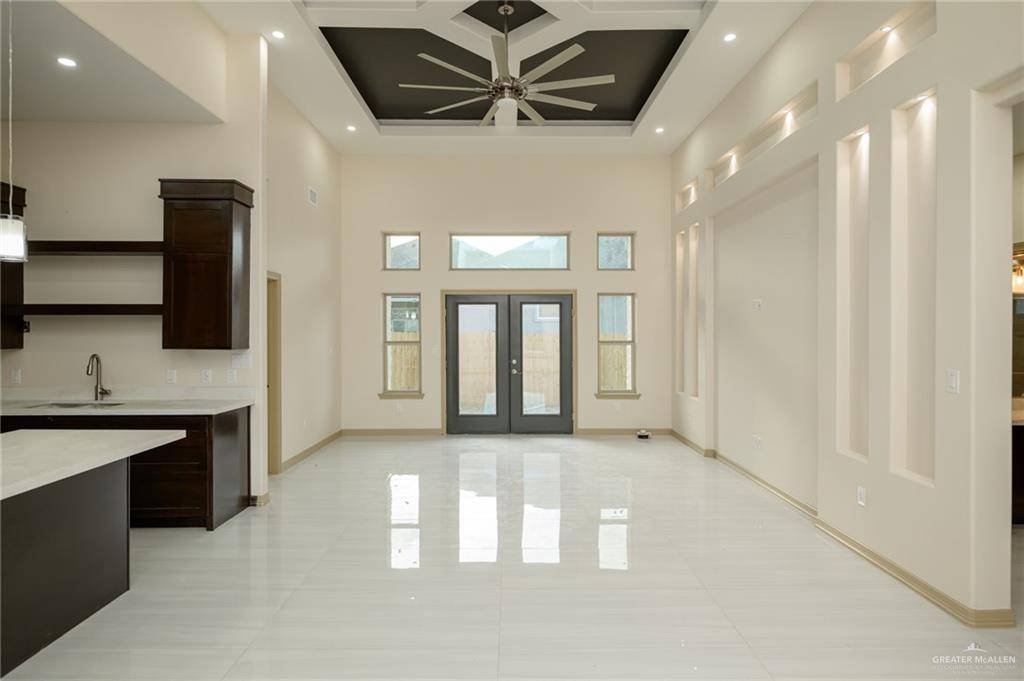 Brownsville, TX 78526,5604 Hedgerow CT