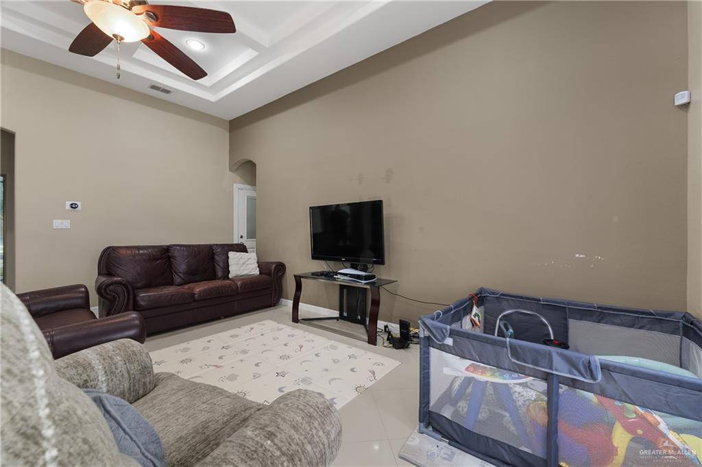 Brownsville, TX 78526,5594 Rawhide DR