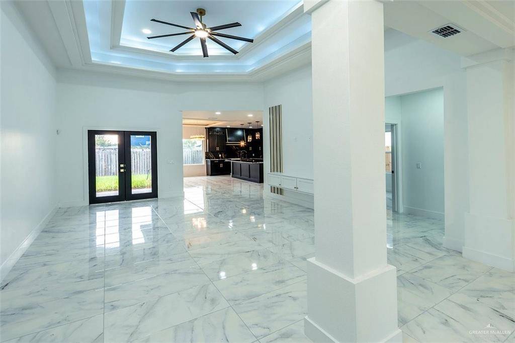 Hidalgo, TX 78557,402 N 30th ST