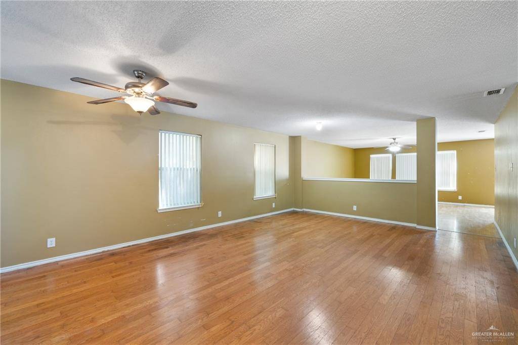 Mcallen, TX 78504,3501 Bluebird AVE