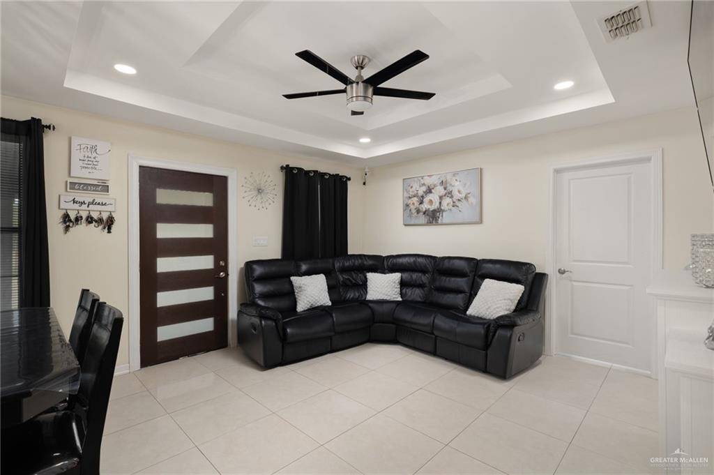 Mission, TX 78572,7001 Breckenridge LN